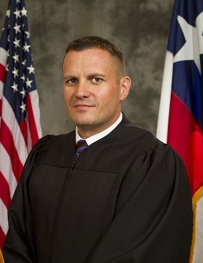 Photo of Justice Mark T. Pittman