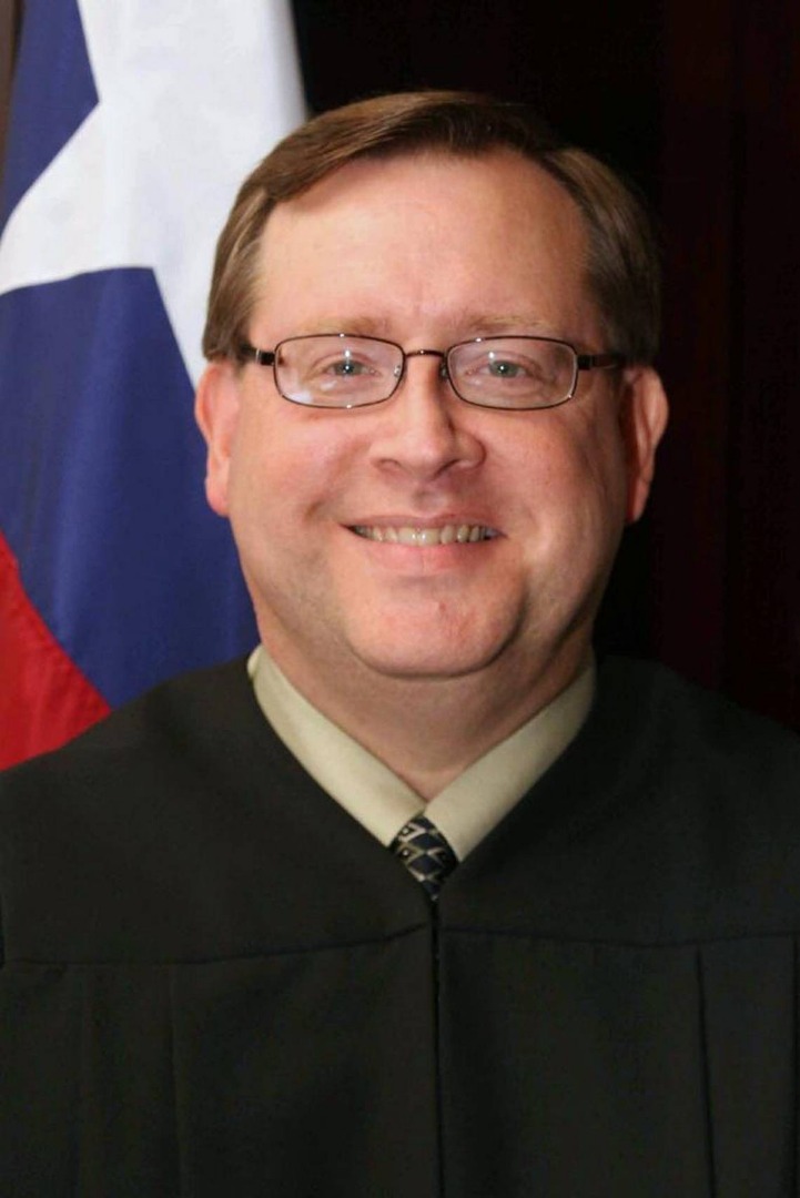 Photo of Justice J. Wade Birdwell