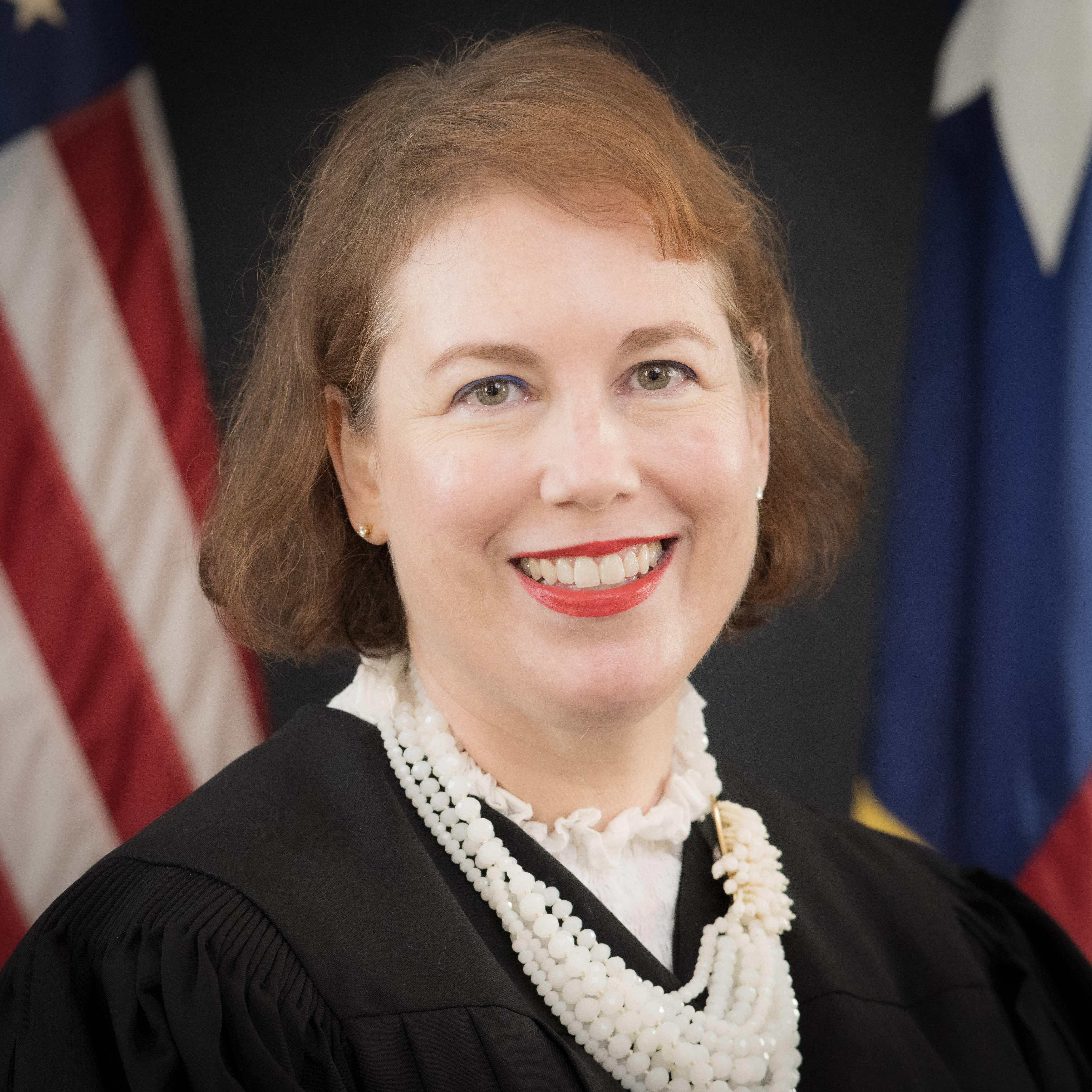 Photo of Justice Sarah Beth Landau