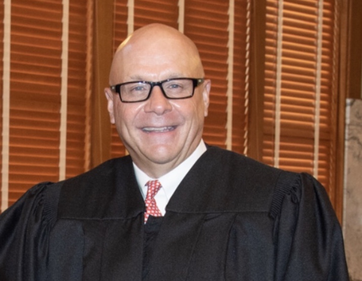 Photo of Chief Justice Terry Adams