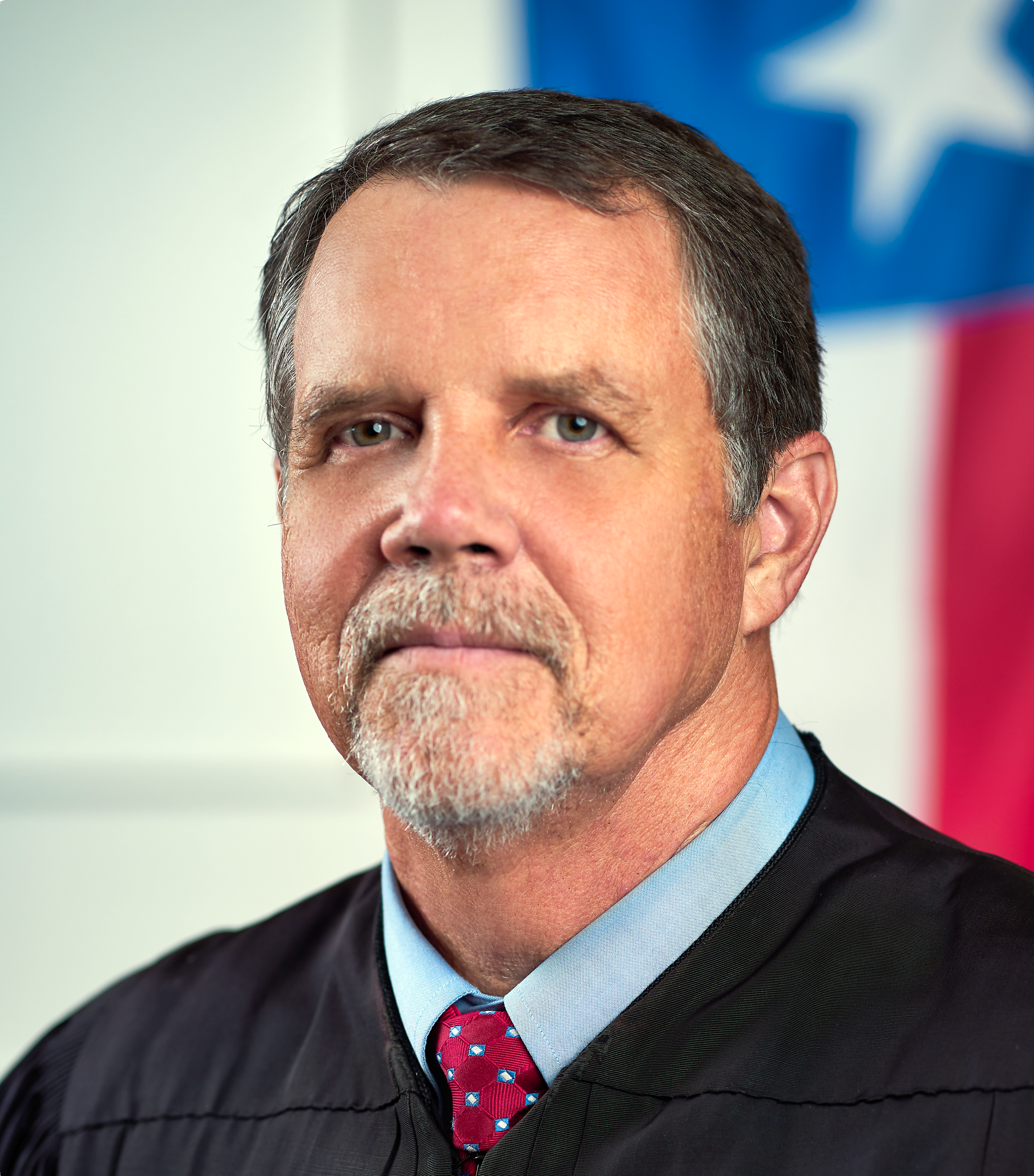 Photo of Chief Justice Jeff Alley