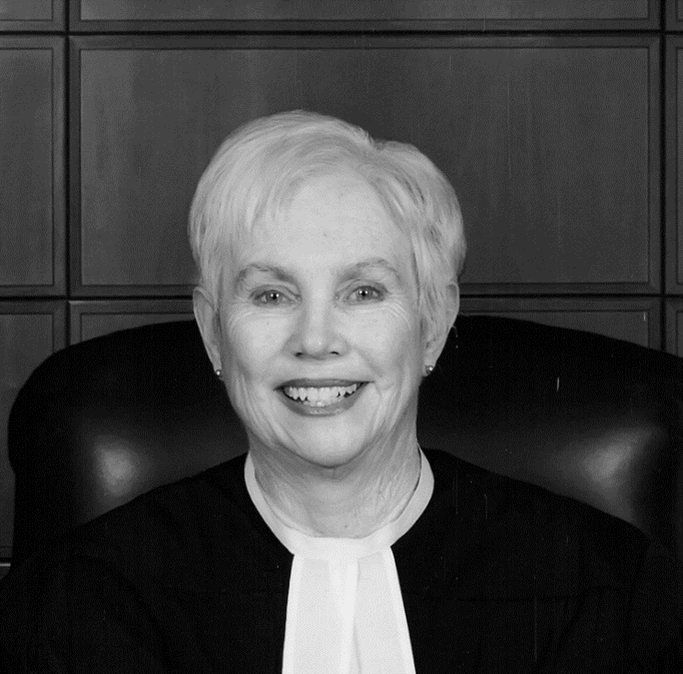 Photo of Lee Ann Dauphinot