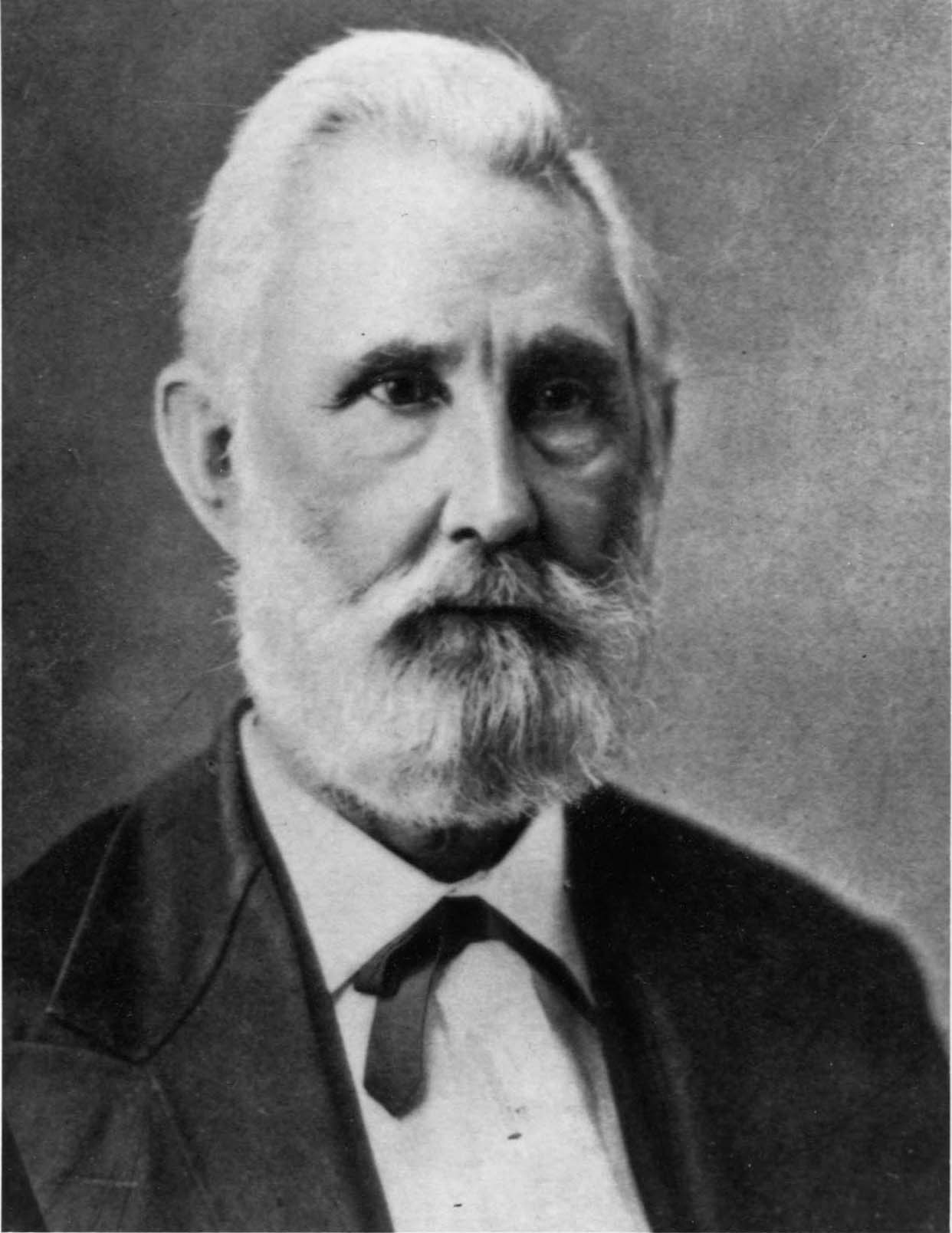Oran M. Roberts, Chief Justice 1964-1866. Photo: TSLAC.